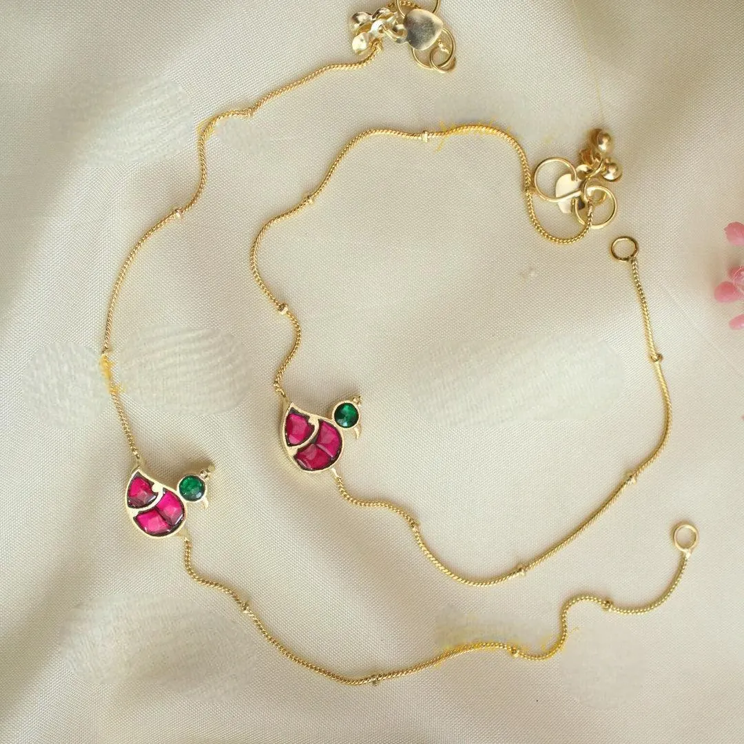 Elegant Duck Design Jadau Gold Anklets